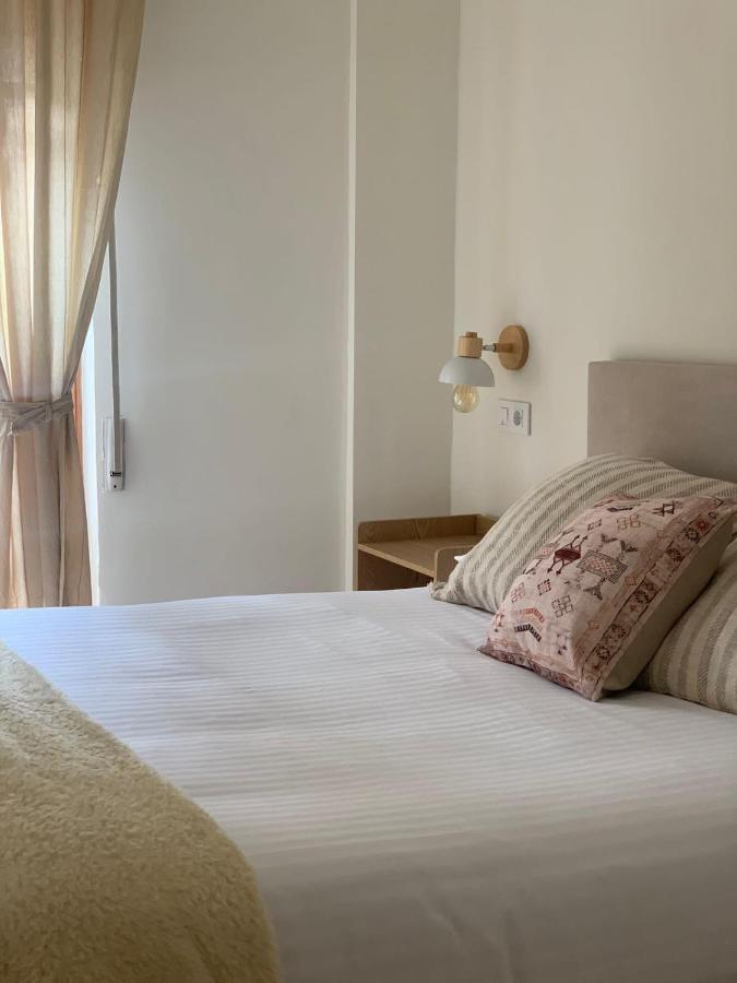 Pension Cantabrico Navia Esterno foto